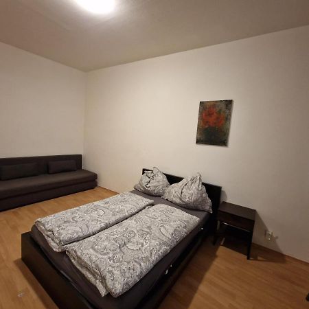 Museum Quartier Apartment Вена Экстерьер фото