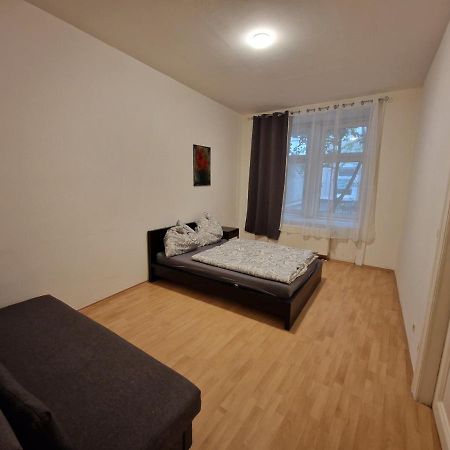 Museum Quartier Apartment Вена Экстерьер фото