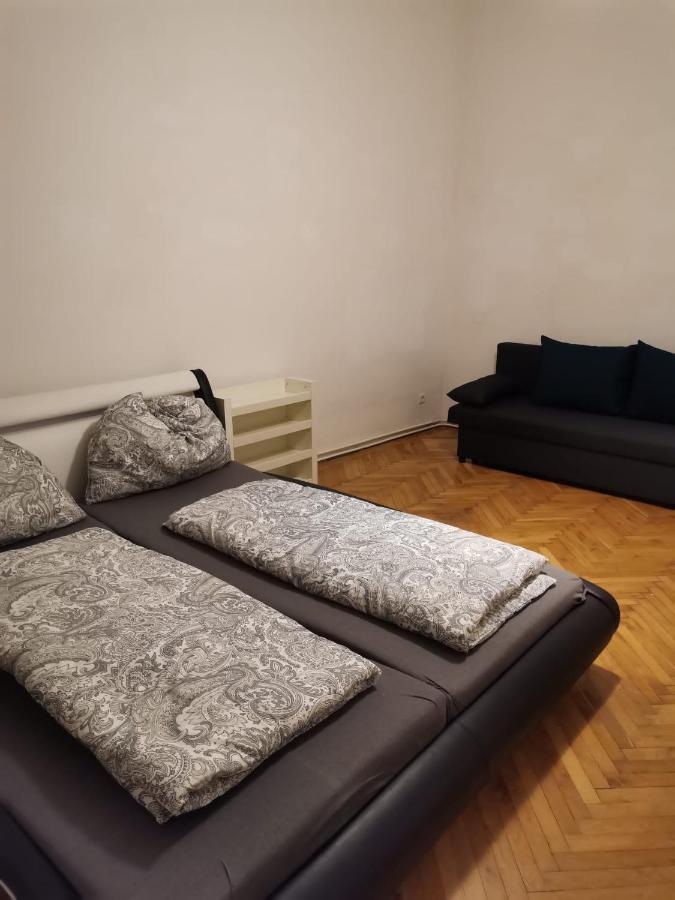 Museum Quartier Apartment Вена Экстерьер фото