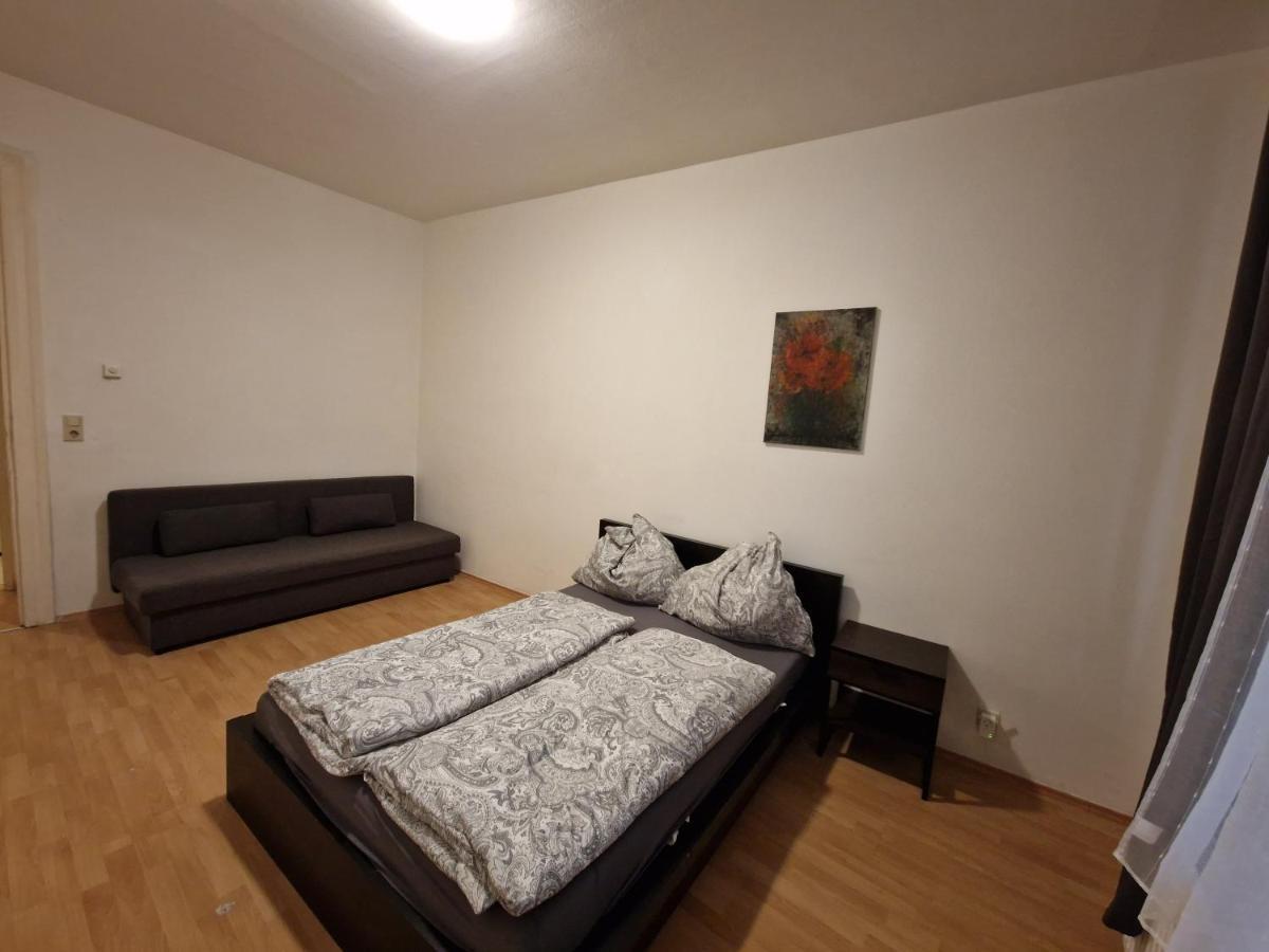 Museum Quartier Apartment Вена Экстерьер фото
