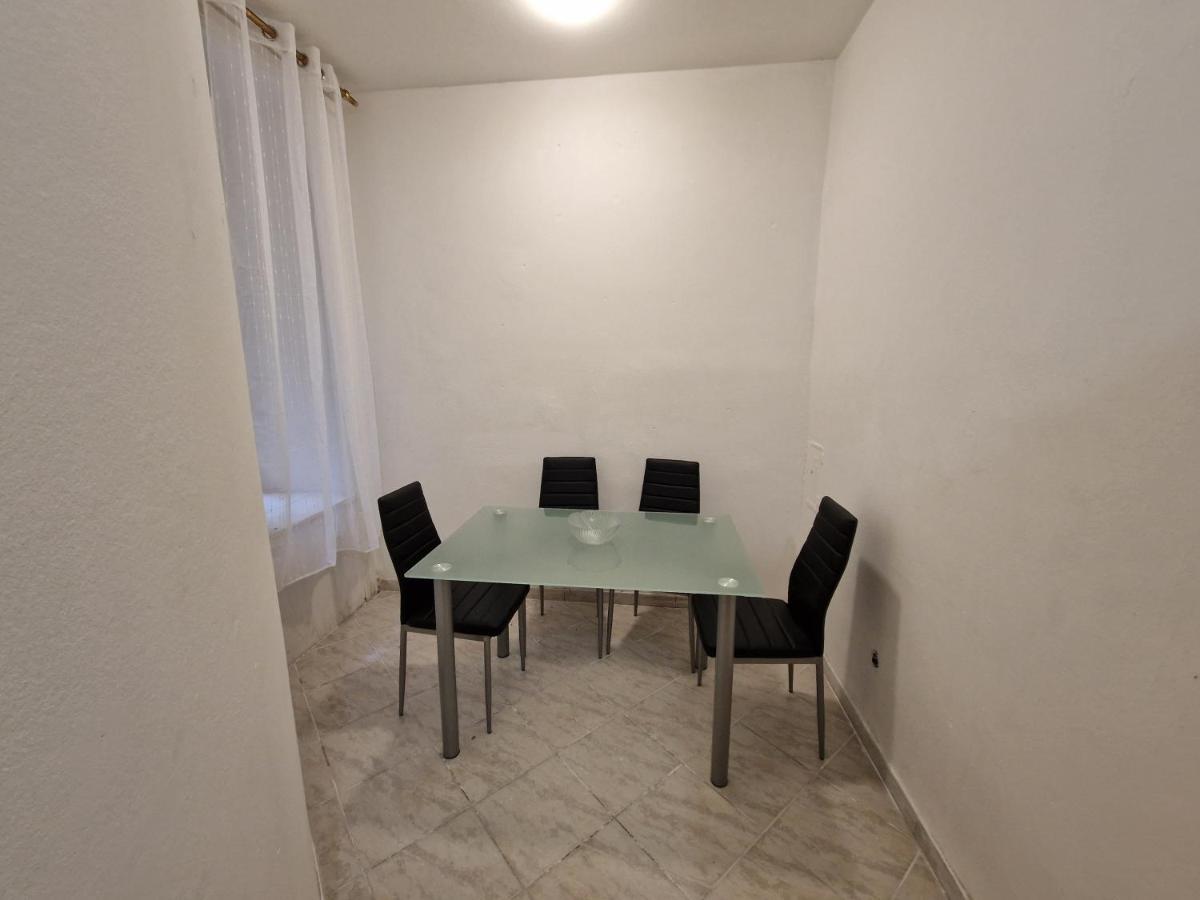 Museum Quartier Apartment Вена Экстерьер фото